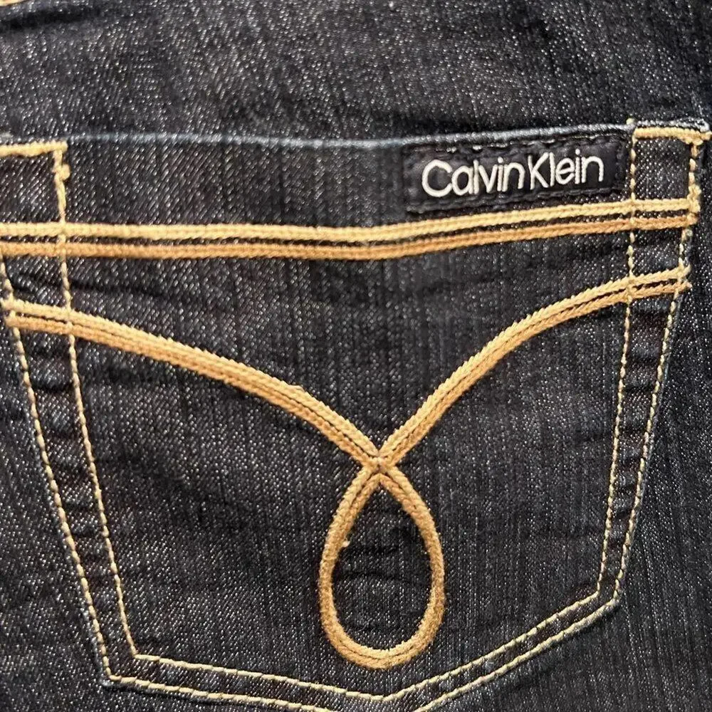 Calvin‎ Klein dark wash skinny jeans with contrast stitching size 30/10